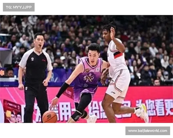 CBA今日精彩对决全程直播 让你与篮球梦同行尽享比赛魅力 CBA今日精彩对决全程直播 让你与篮球梦同行尽享比赛魅力